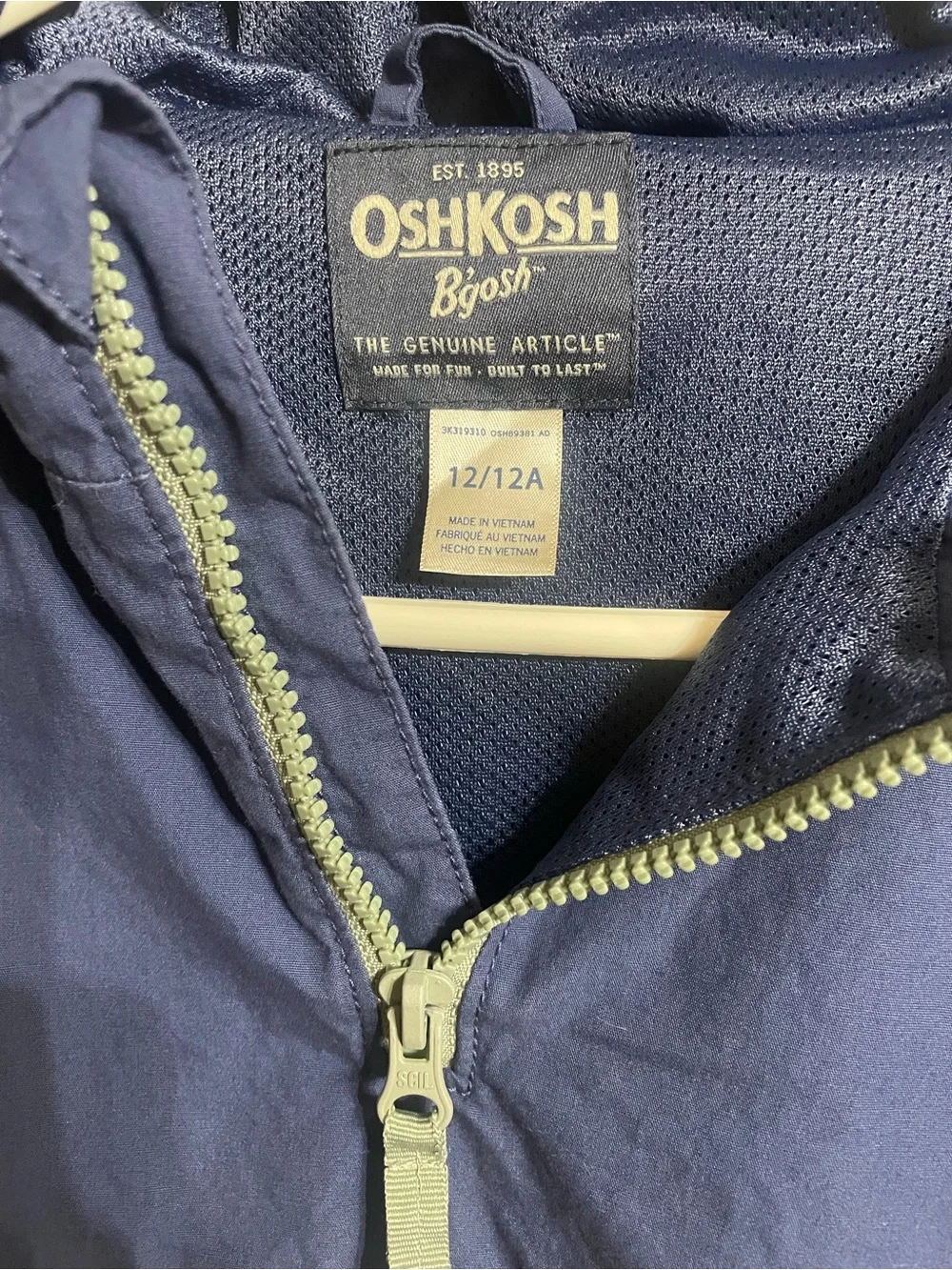 OshKosh Bgosh lightweight hooded